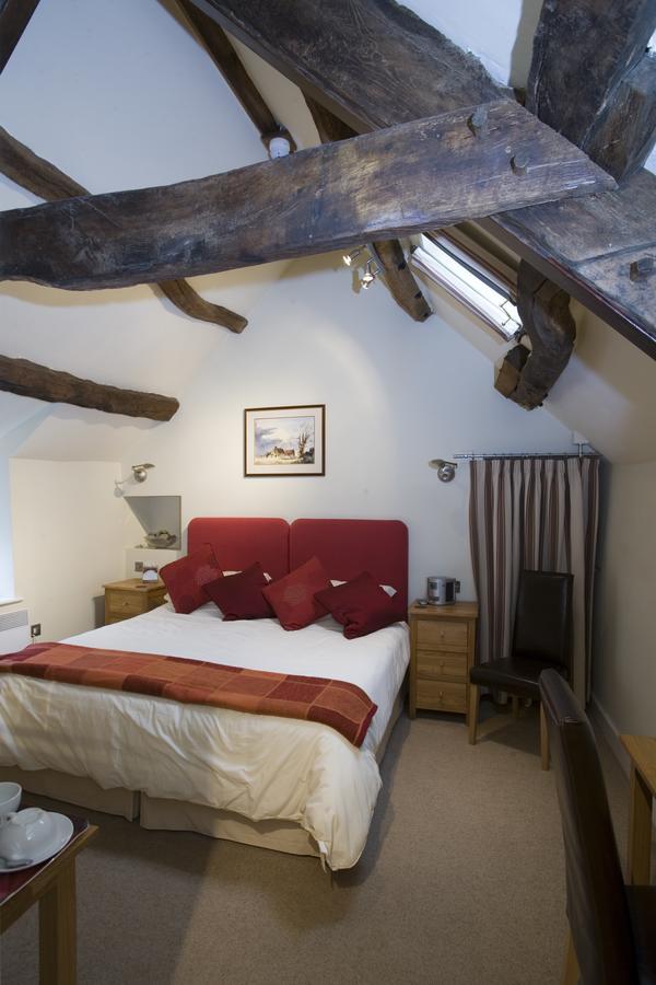 Castle Cottage Restaurant With Rooms Харлех Экстерьер фото